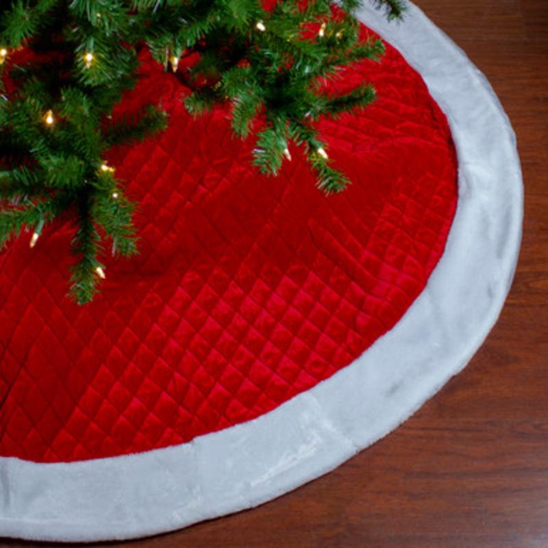 72 Red and White Quilted Christmas Tree Skirt with Faux Fur Trim
