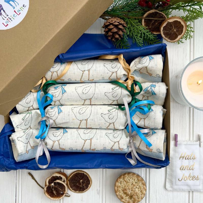 'Festive Geese' Linen Napkin Crackers