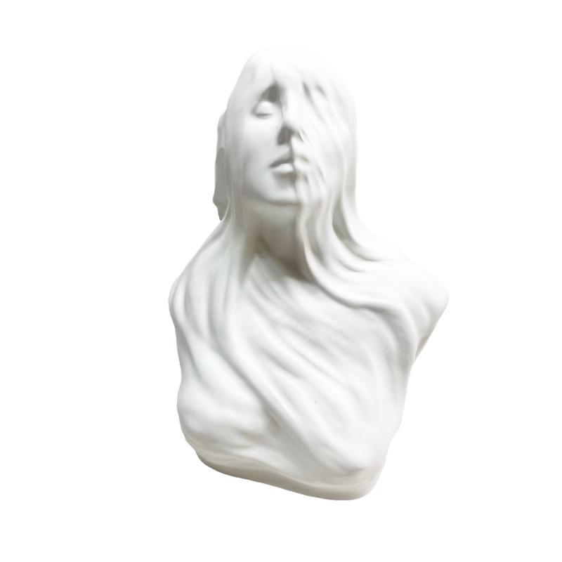 AMAGE Statua Resilienza colore bianco lucido in porcellana 20x13 cm